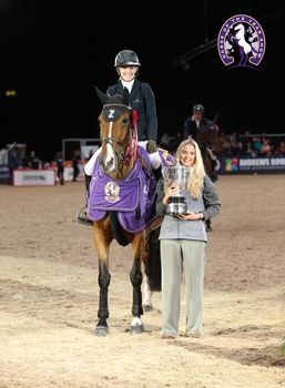 Georgia Tame sweeps up in the Grandstand Welcome Stakes at Horse of the Year Show Georgia Tame sweeps up in the Grandstand Welcome Stakes at Horse of the Year Show